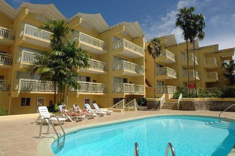 Golden Sands Hotel Крайст-Черч Экстерьер фото